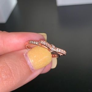 Pandora Sparkling Bow Ring in Rose Gold